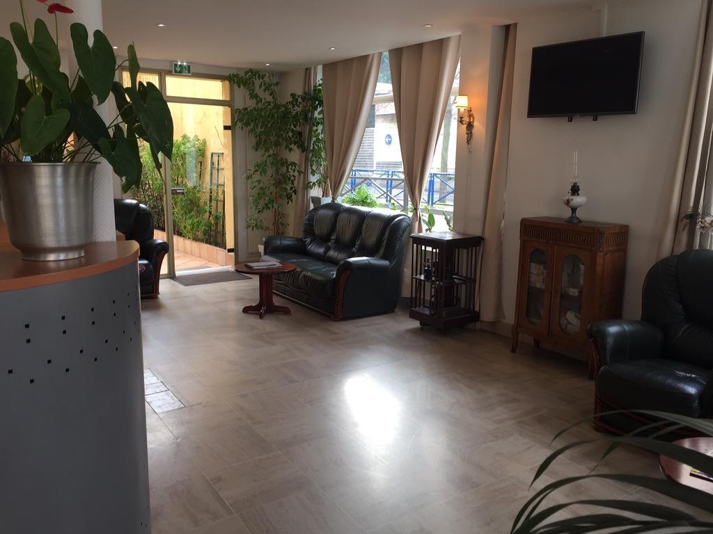 Les Jardins D'Asnieres Hotel ภายนอก รูปภาพ